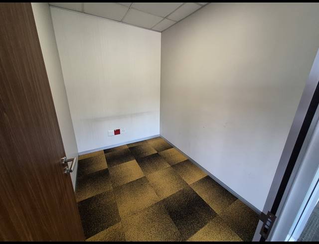 422M² OFFICE TO LET IN WOODMEAD